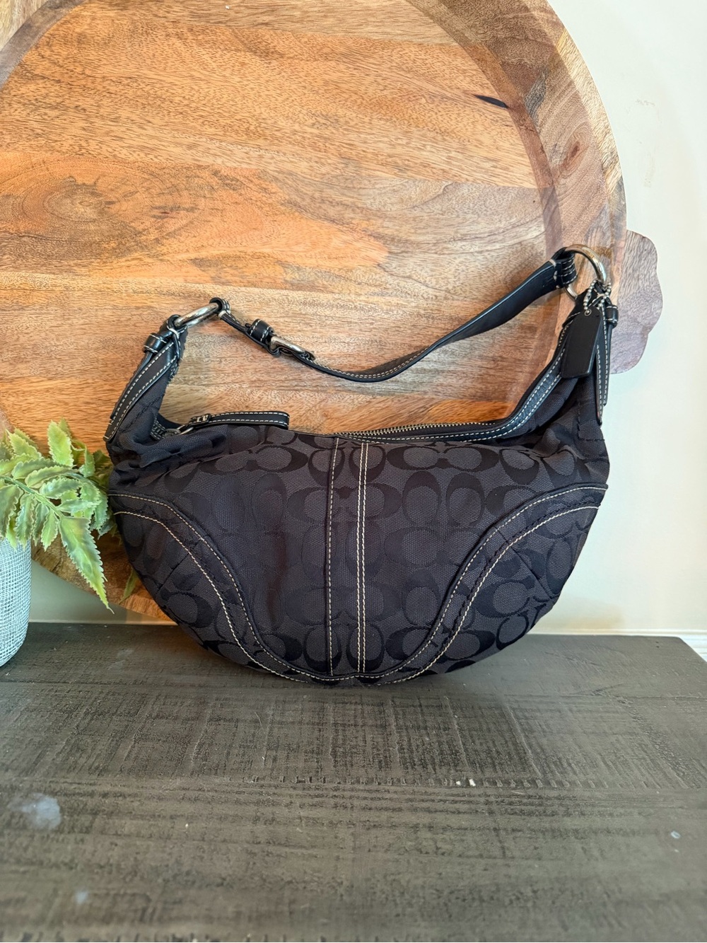 Coach VTG Y2K SoHo Signature Half Moon Hobo Canvas & Black Leather Shoulder Bag - Picture 2 of 11